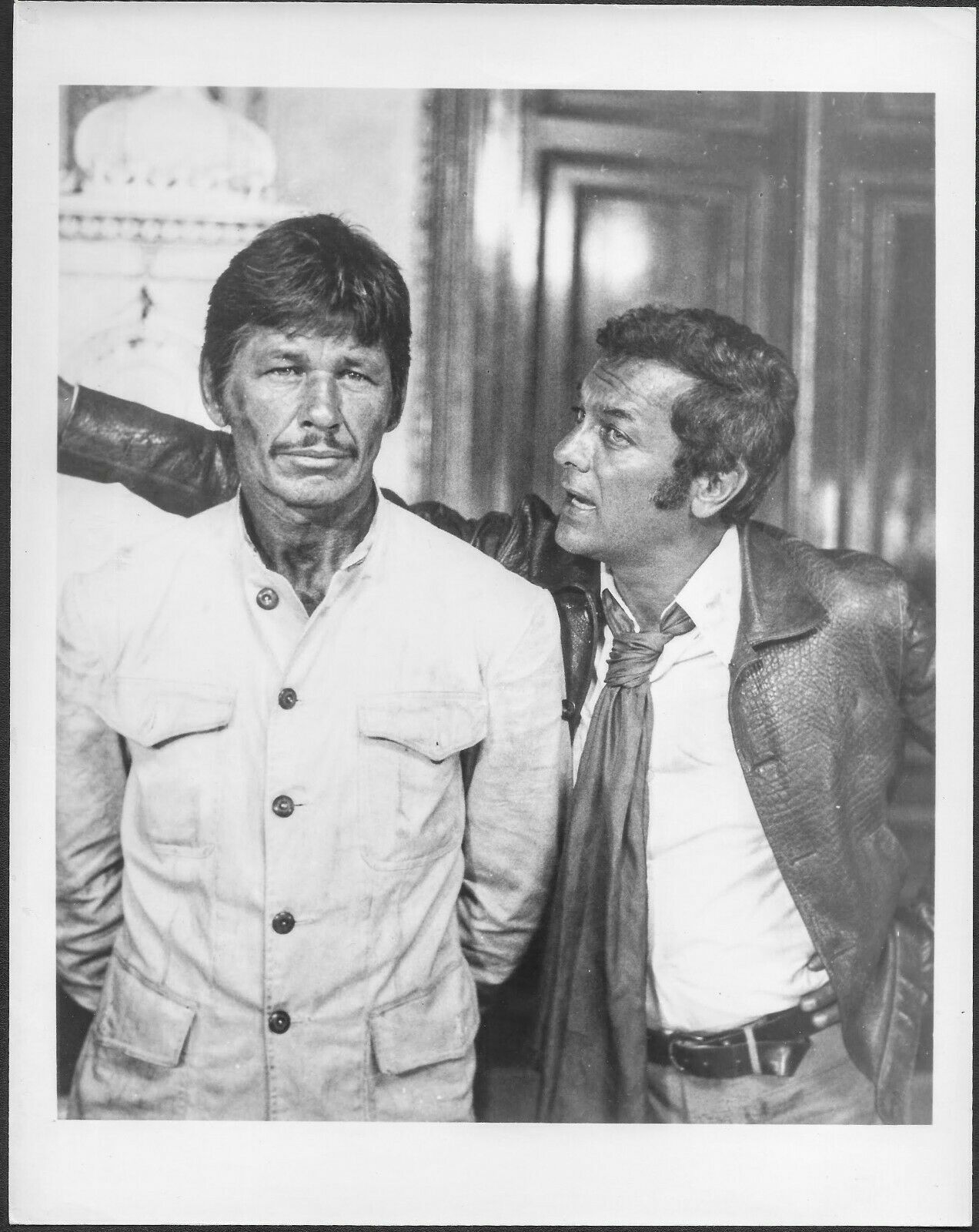 ~ Charles Bronson Tony Curtis Original 1974 TV Photo You Can't Win Them All
