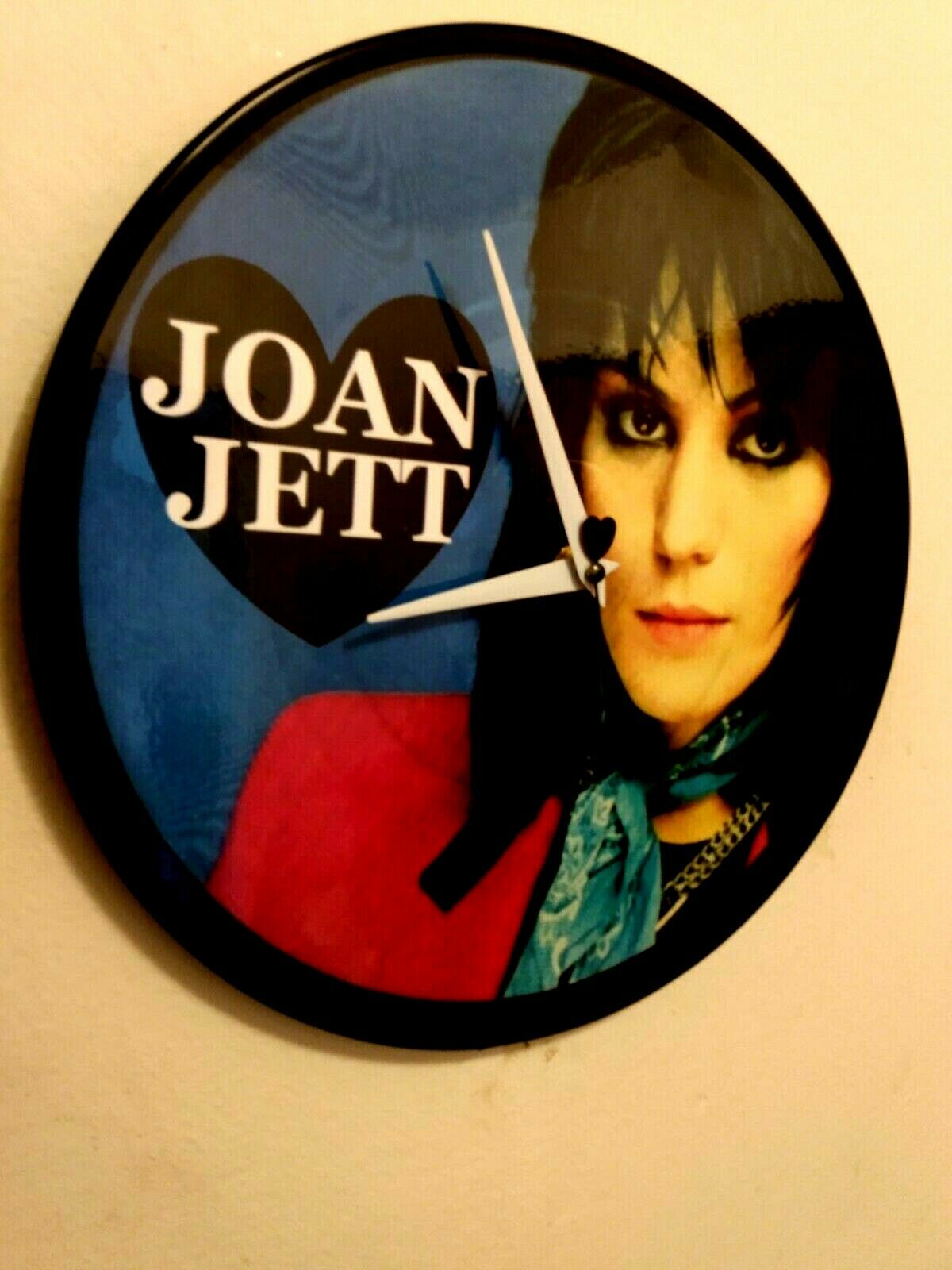 JOAN JETT & THE BLACKHEARTS- 12 INCH QUARTZ WALL CLOCK - OFFICE - FREE PRIORITY