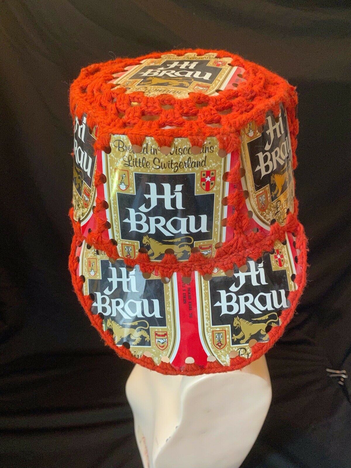*Vtg Hi Brau Beer Tin Can & Crochet Knit Retro Hat Wisconsins Little Switzerland